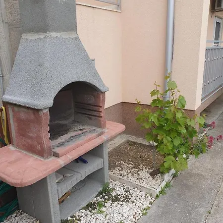 Martinovic Apartment Kastela