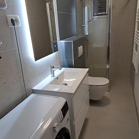 Apartment Martinovic Kastela