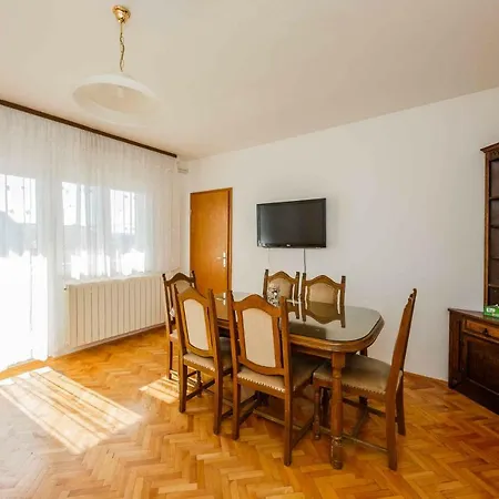 Martinovic Apartment