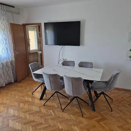 Martinovic Apartment Kastela
